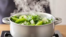 Парят ли по-настоящему: как готовить на пару от подготовки до отдыха